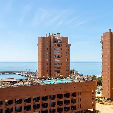 Sunny One Bedroom Апартаменти Малага