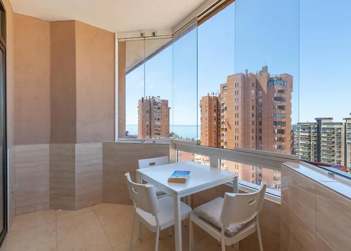 Sunny One Bedroom شقة